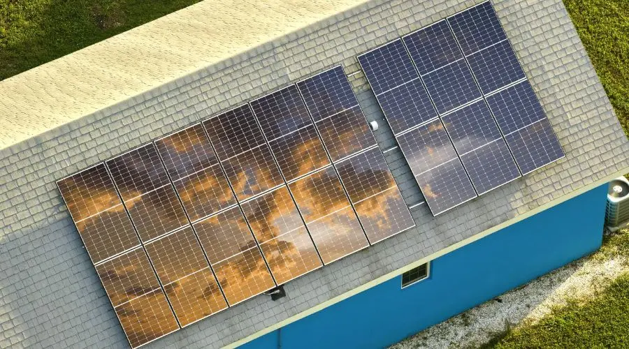 Cuál es la diferencia entre los paneles solares y las placas fotovoltaicas