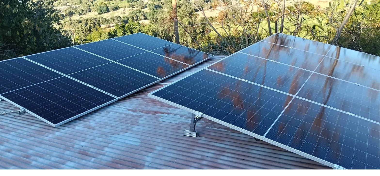 Sistema fotovoltaico en finca rústica de Mallorca